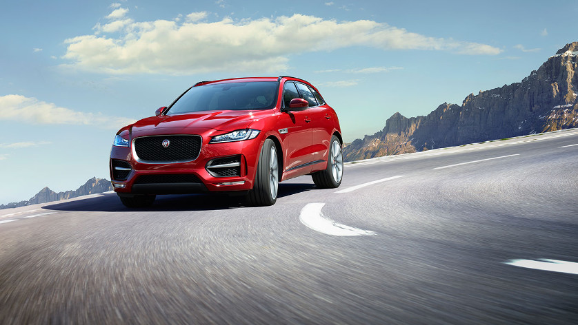 Jaguar F Pace