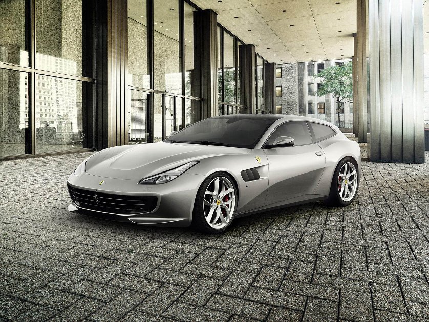 Ferrari GTC4 Lusso T